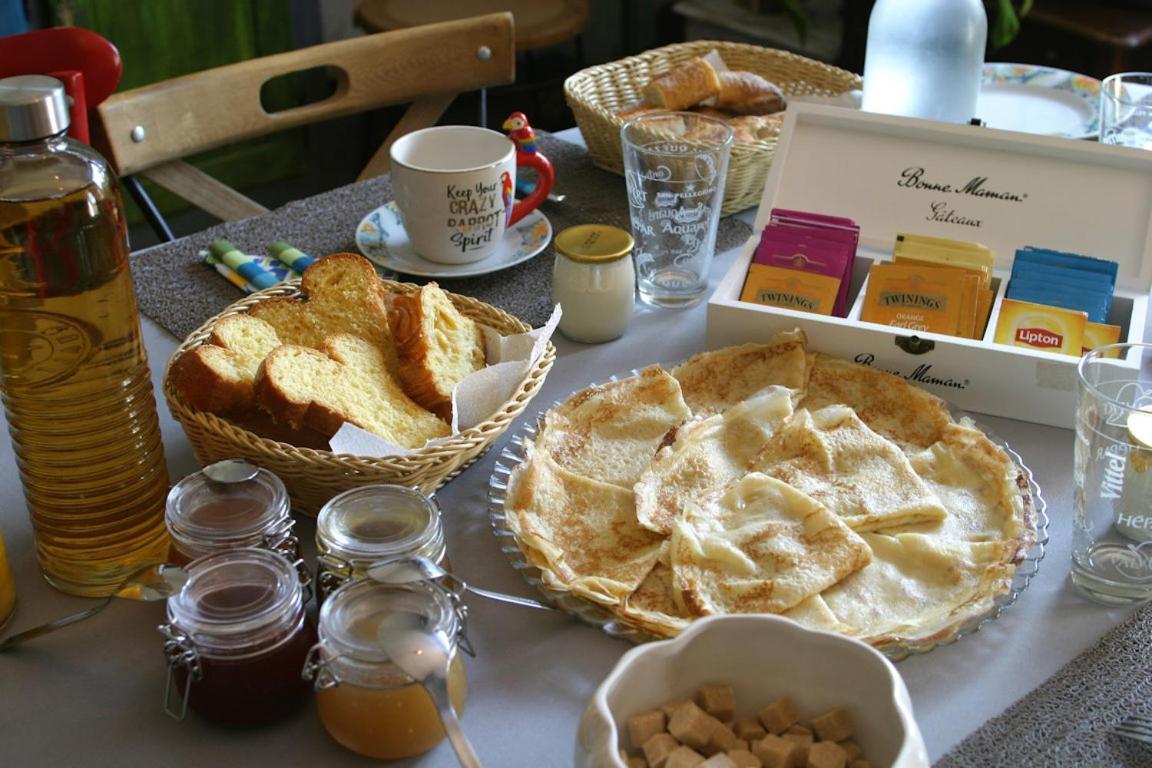 Bed and Breakfast Les Petites Mirabelles Noyers-sur-Cher Exteriér fotografie